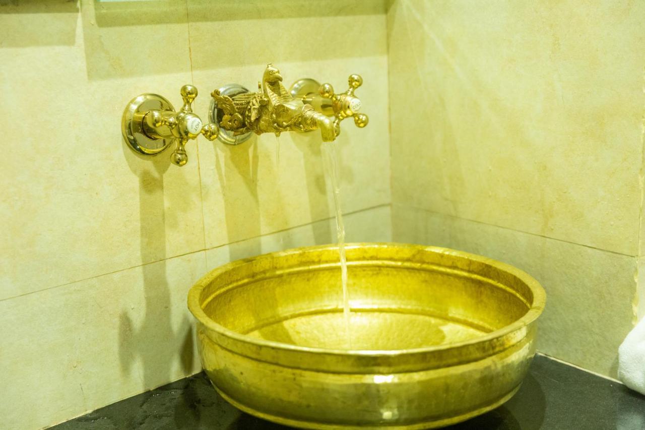 Darbar Heritage Inn Катманду Экстерьер фото